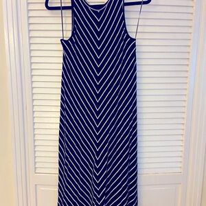 a.n.a  Slinky Black /White Chevron Striped V- Neck Maxi Dress